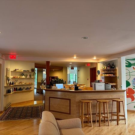 Auberge Du Jardin Petit-Saguenay Exterior foto