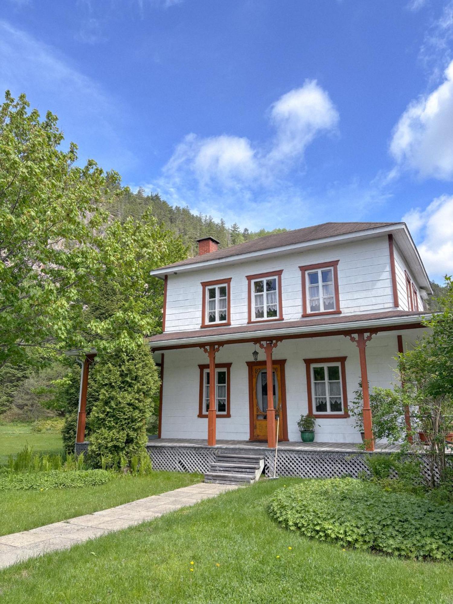 Auberge Du Jardin Petit-Saguenay Exterior foto